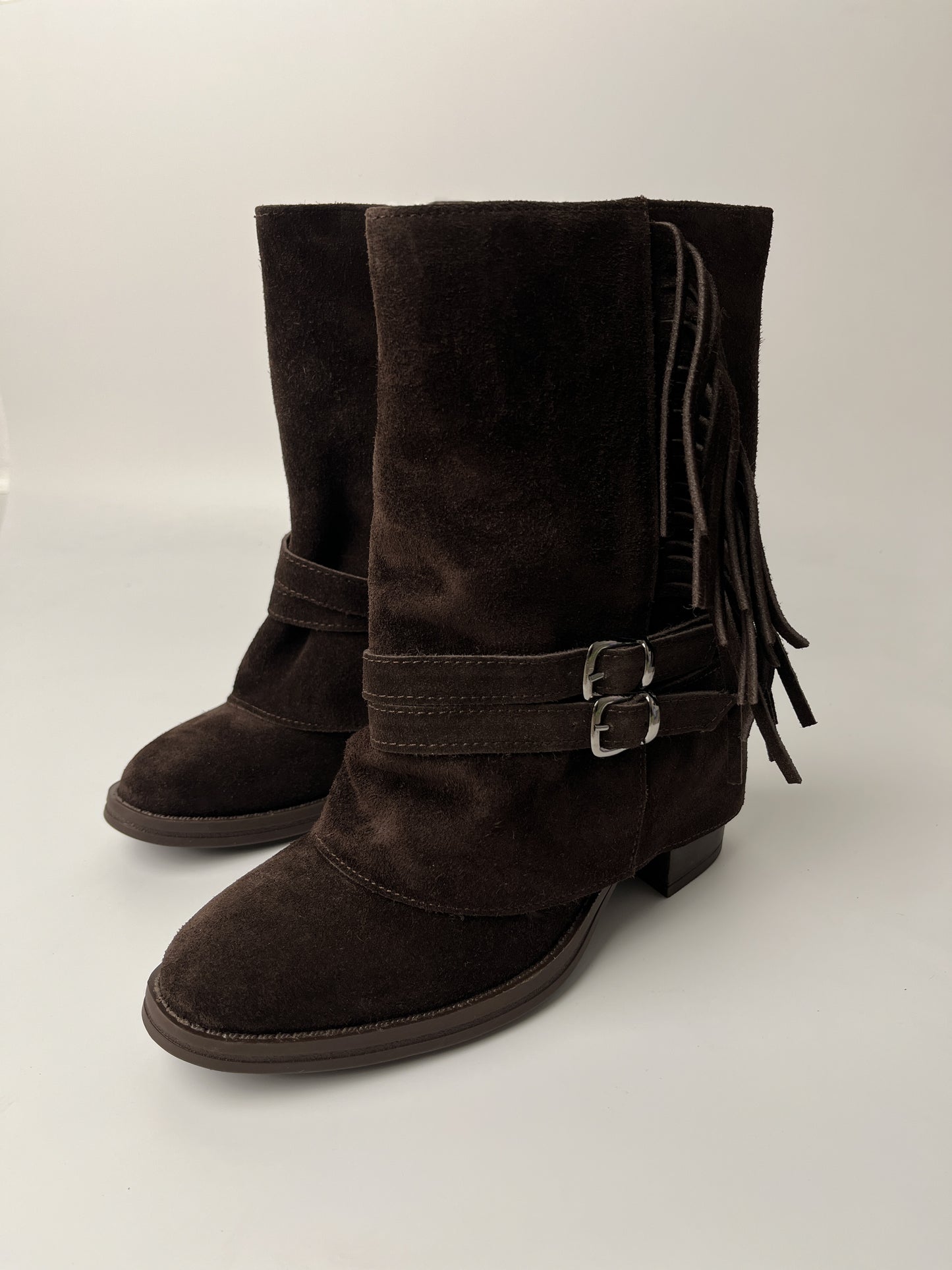 Acı Kahve Süet Tokalı Hakiki Deri Mini Bot – 7 cm Topuk