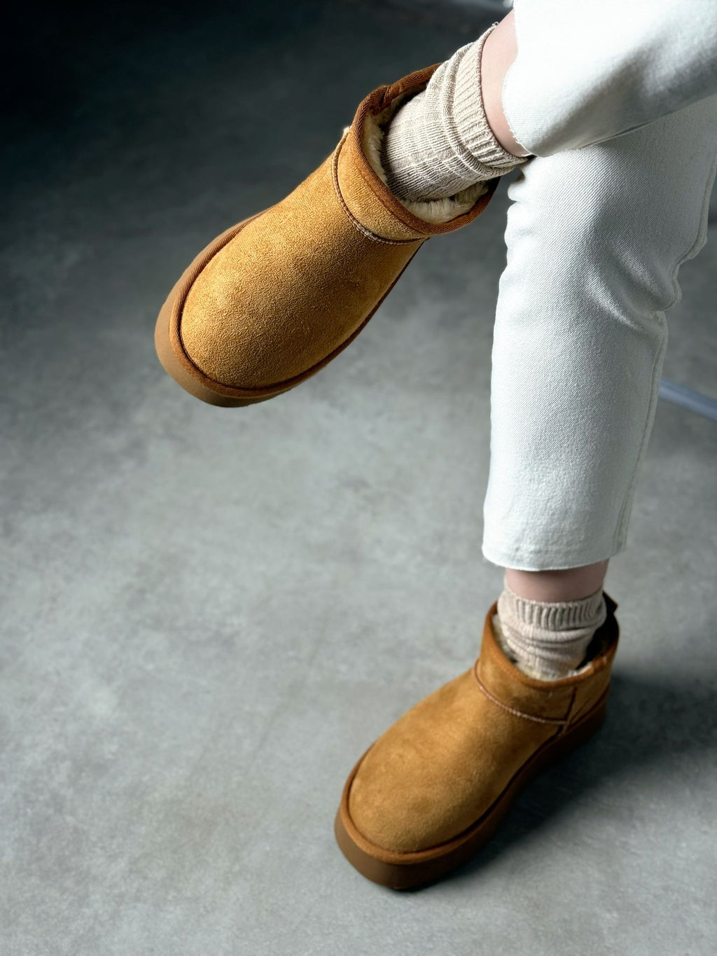 Taba Süet Kürklü Kısa Bot