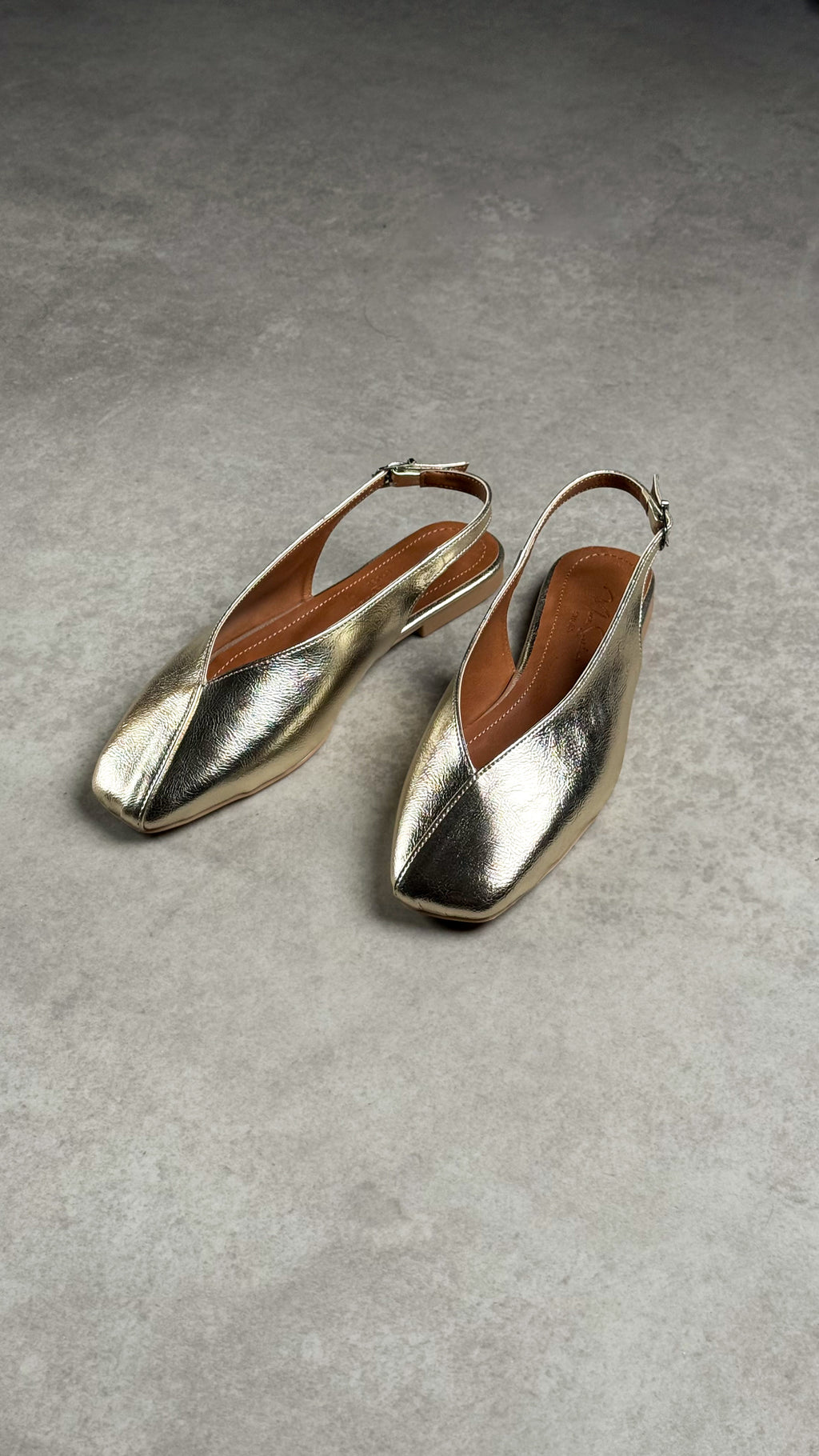 Gold Slingback Babet