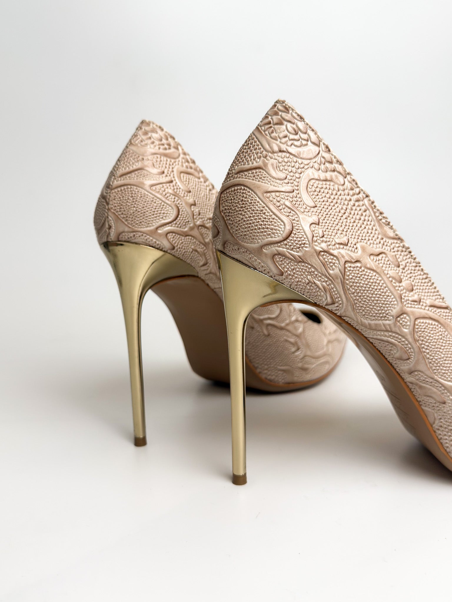 Bej Özel Dokulu Stiletto – 10 cm Topuk