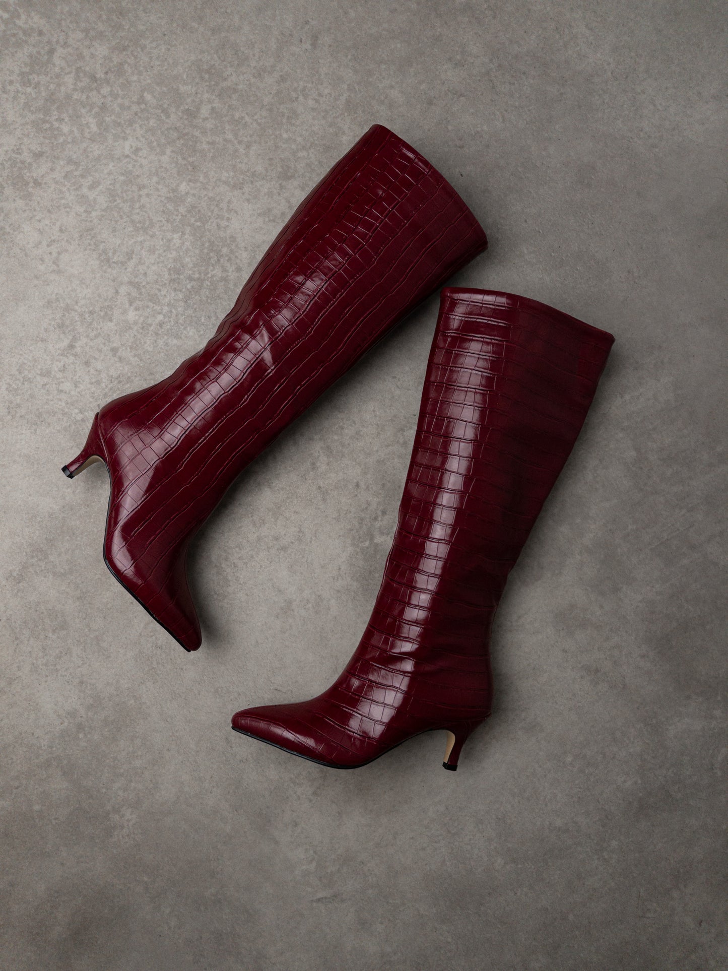 Bordo Krokodil Desenli Çizme