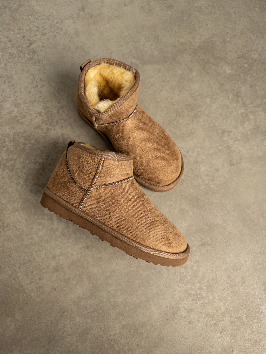 Vizon İnce Taban Peluş Bot