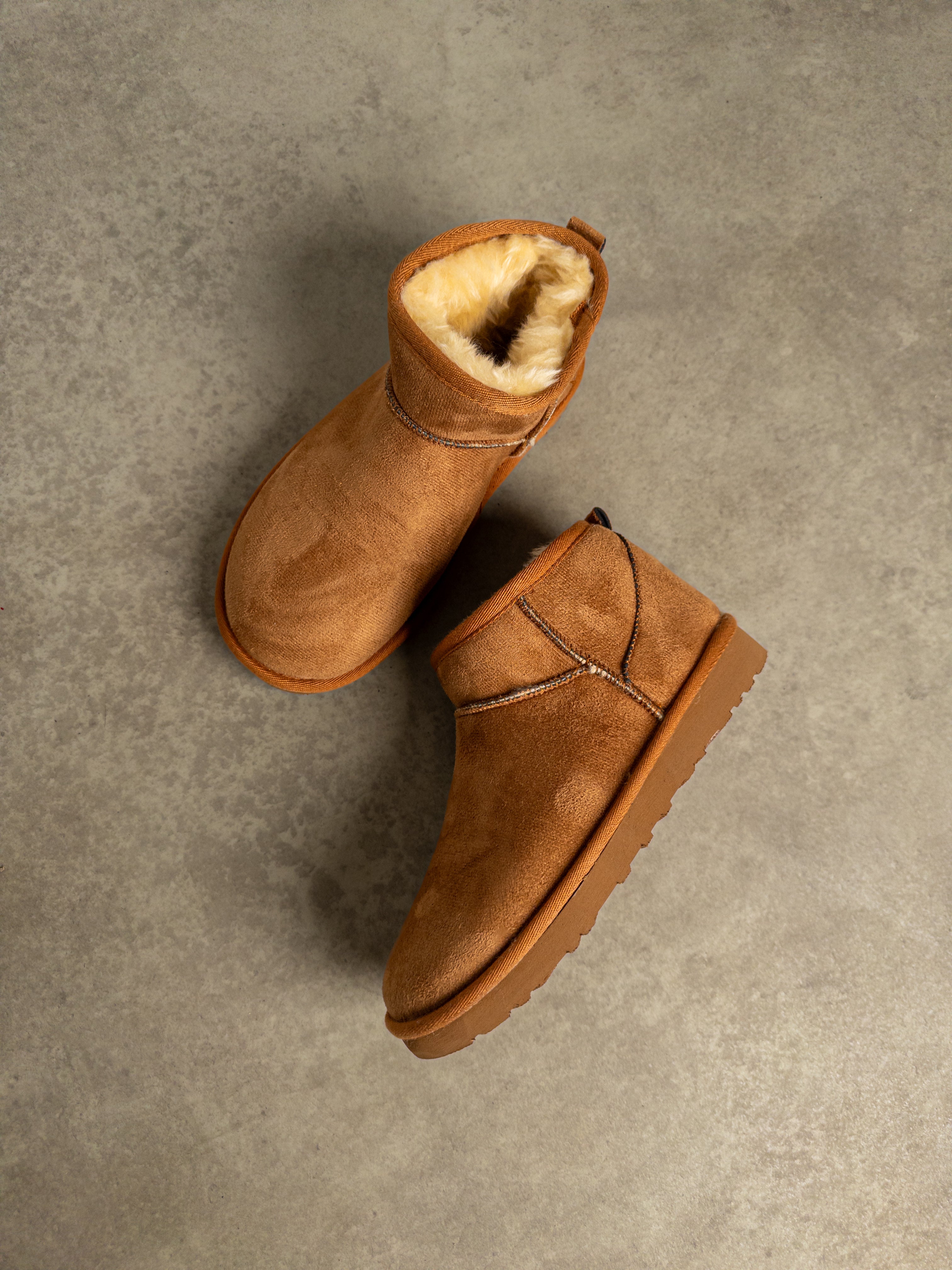 Taba İnce Taban Peluş Bot