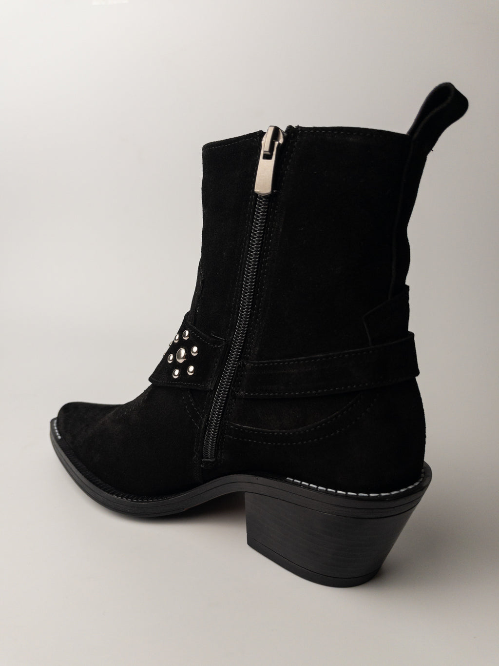 Siyah Hakiki Deri Western Bot – Stud Detaylı