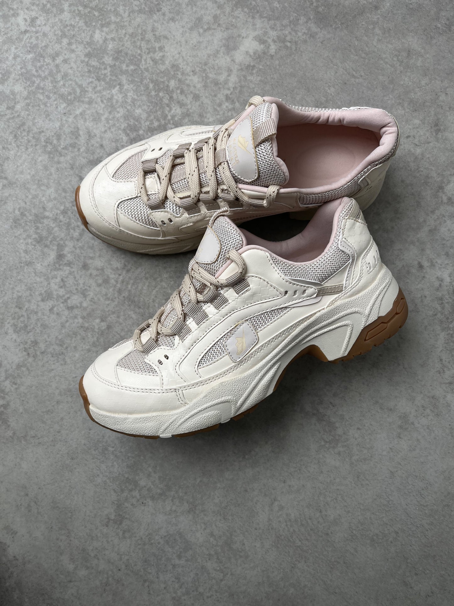 Krem Kalın Tabanlı Sneaker