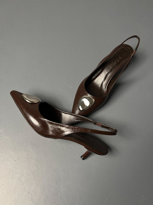 Acı Kahve Kırışık Rugan Metal Detaylı İnce Topuklu Ayakkabı