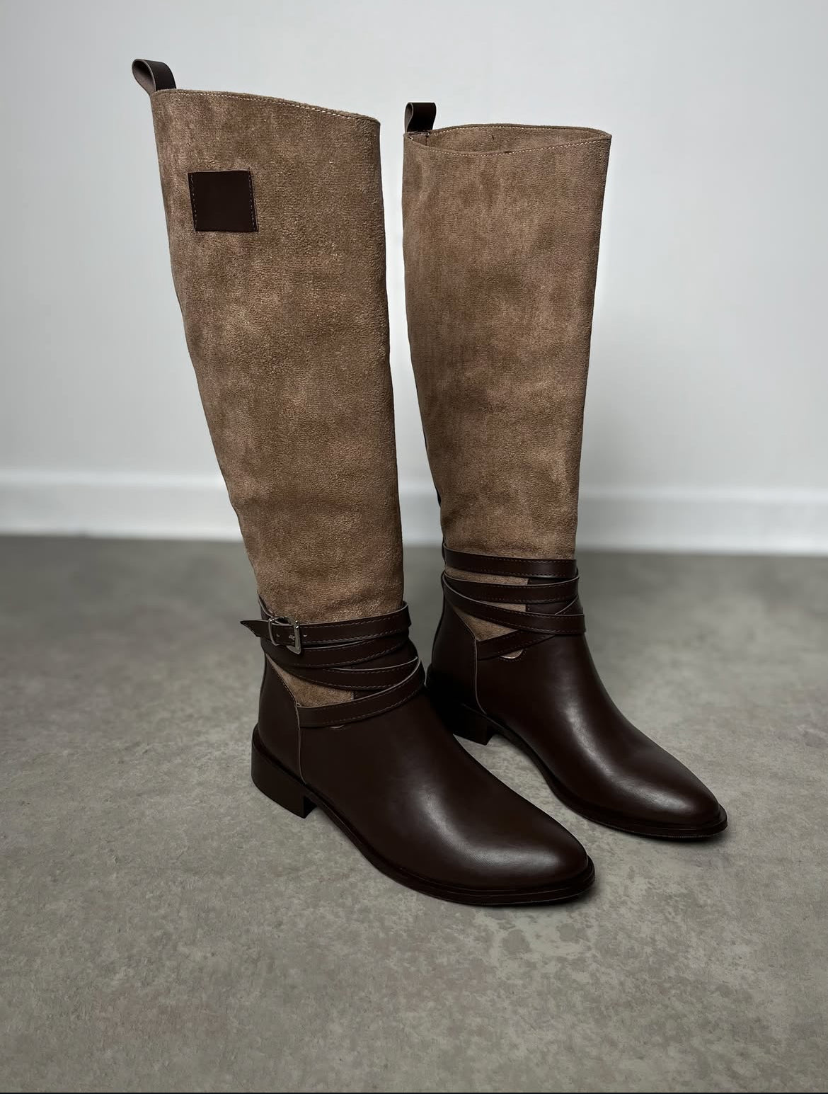 Kahverengi Binici Çizme – Süet & Deri Dokulu Kombin Model