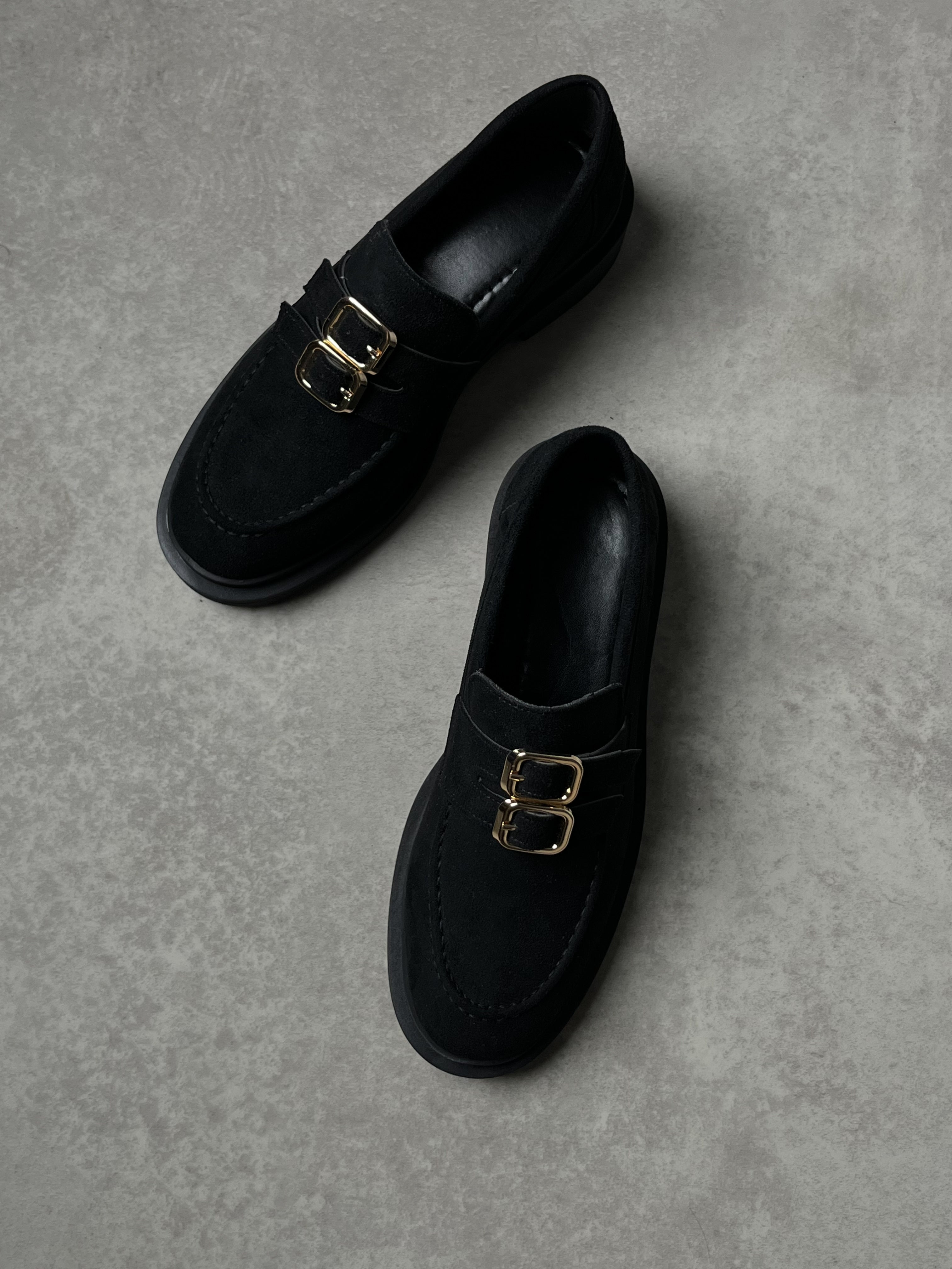 Siyah Süet Tokalı Loafer