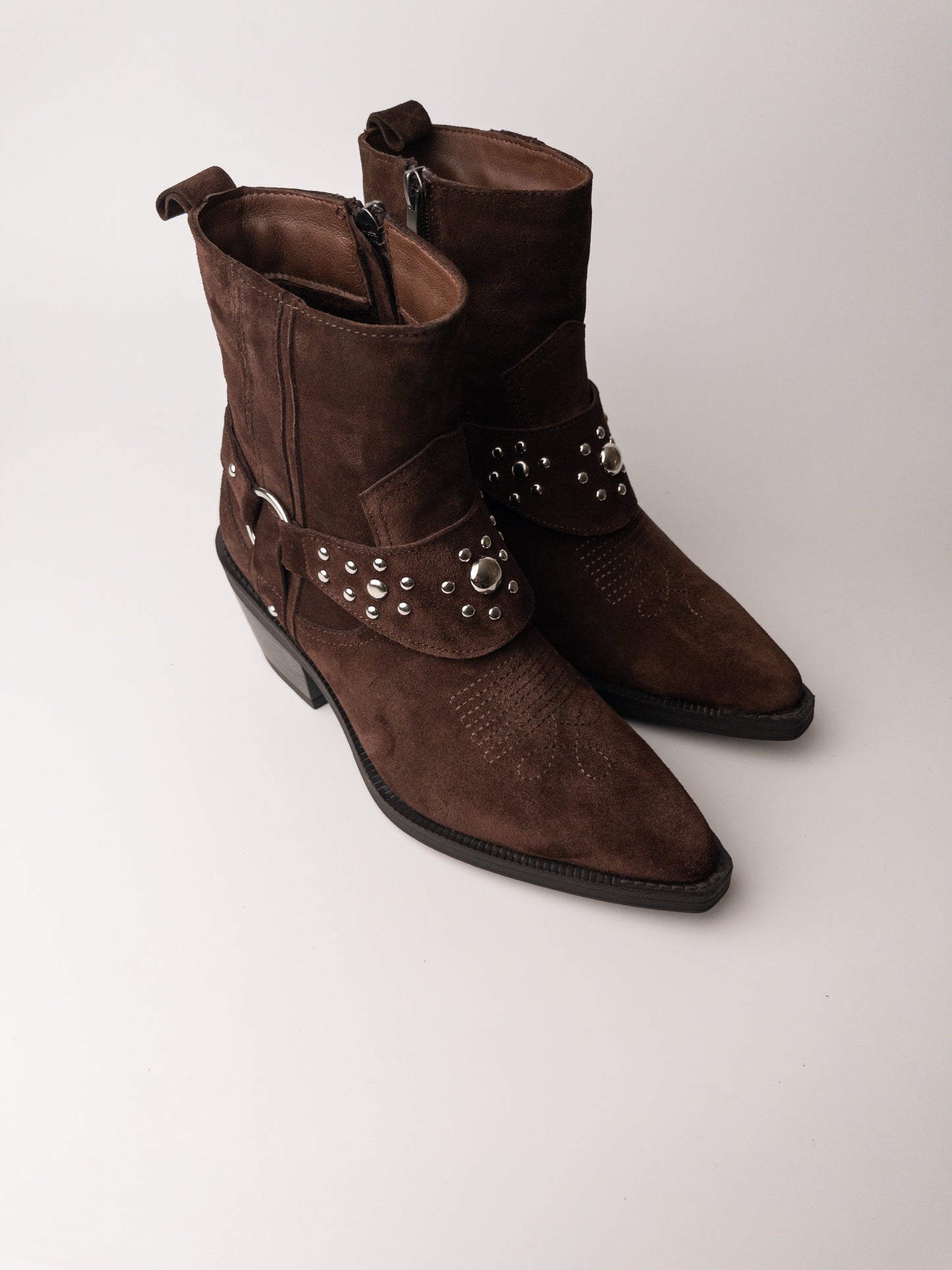 Acı Kahve Kürklü Hakiki Deri Western Bot – Stud Detaylı