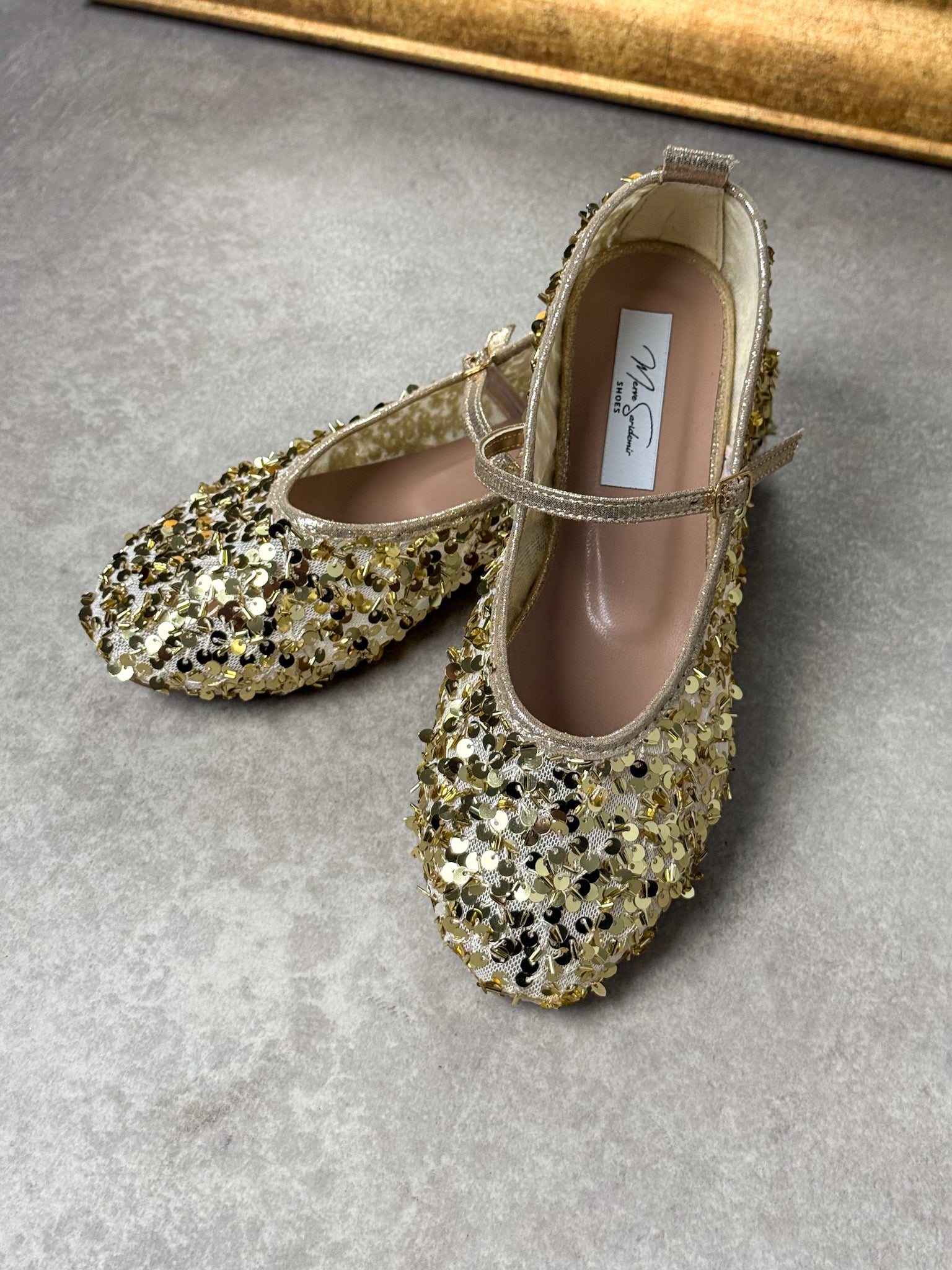 Gold Payetli Babet