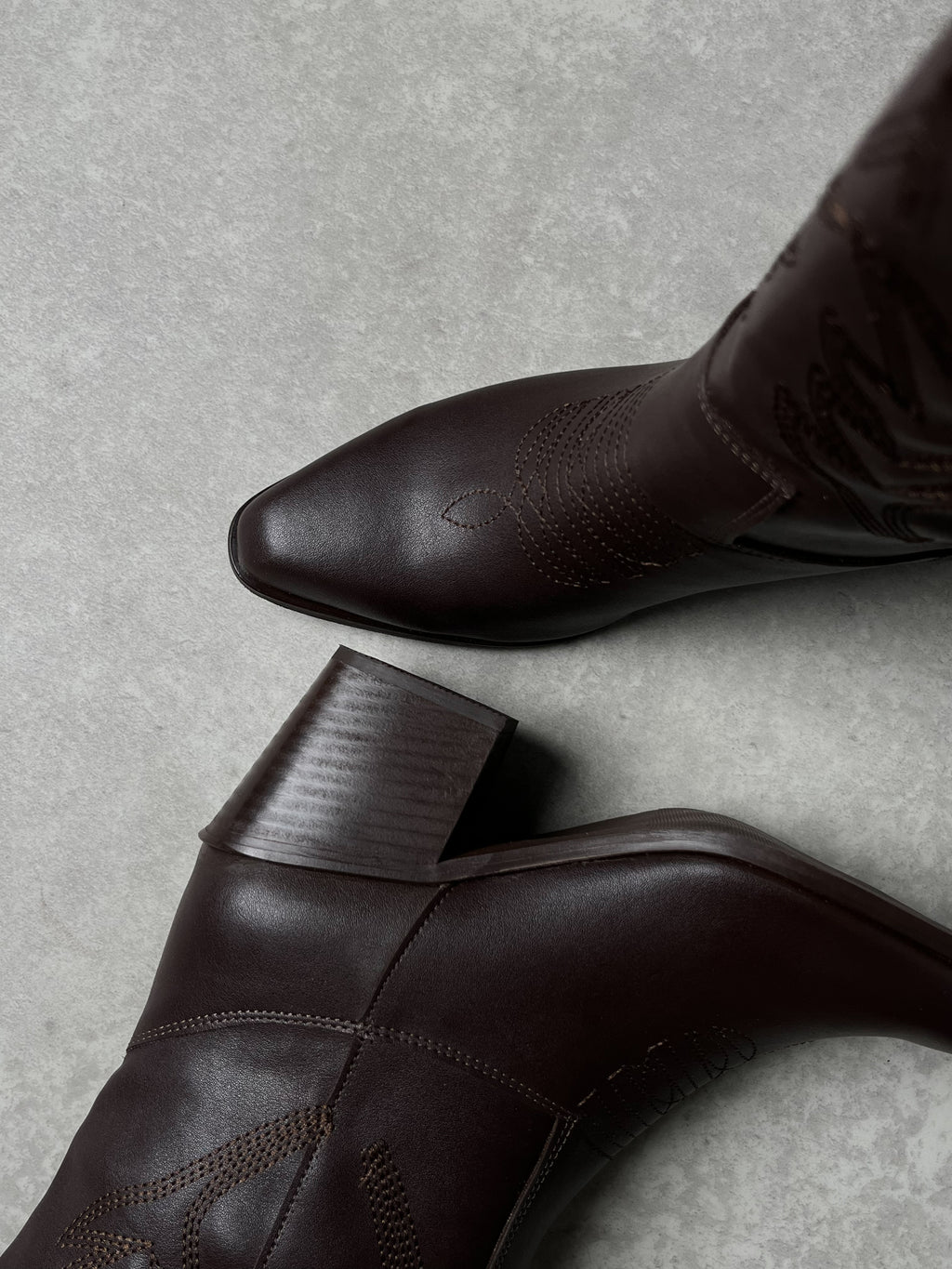 Kahverengi Western Topuklu Deri Çizme