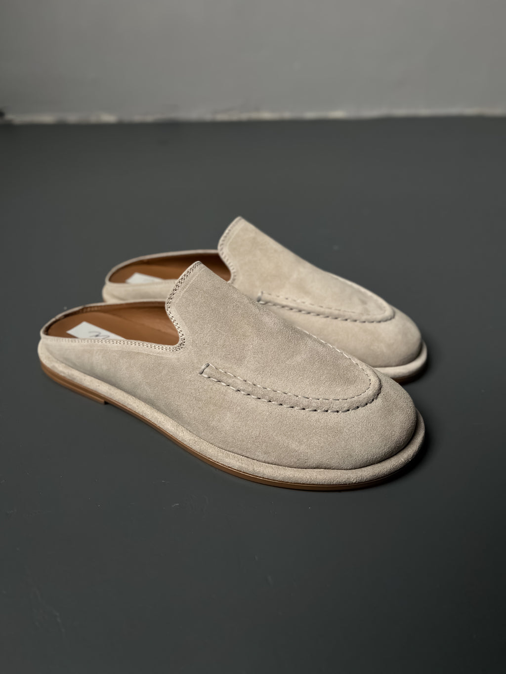 Hakiki Deri Kadın Terlik – Taş Rengi – Klasik Loafer Model
