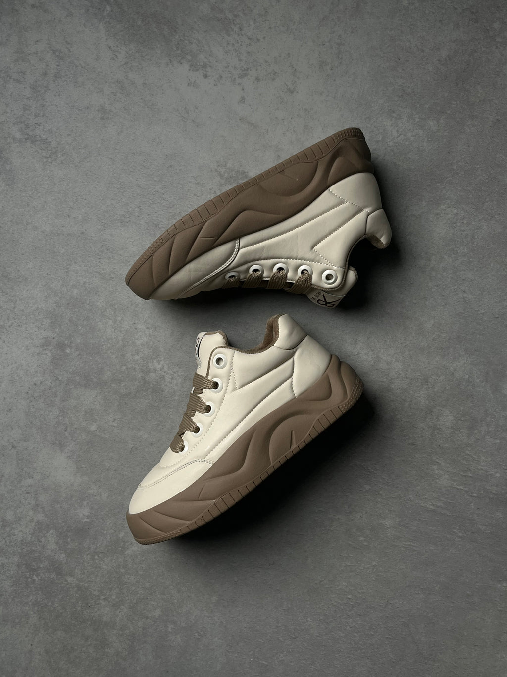 Bej Kürklü Kalın Taban Sneaker