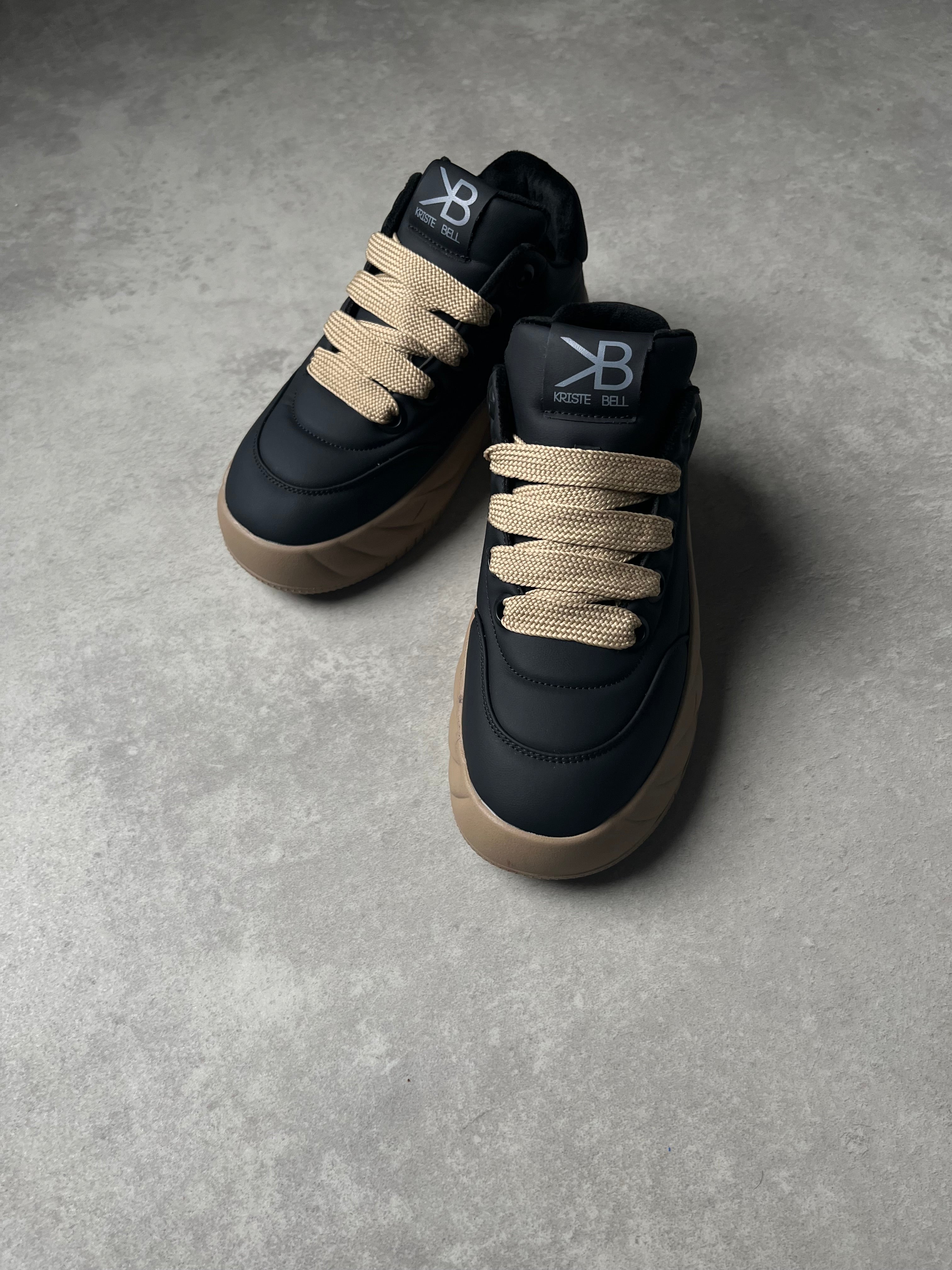 Siyah Kürklü Kalın Taban Sneaker