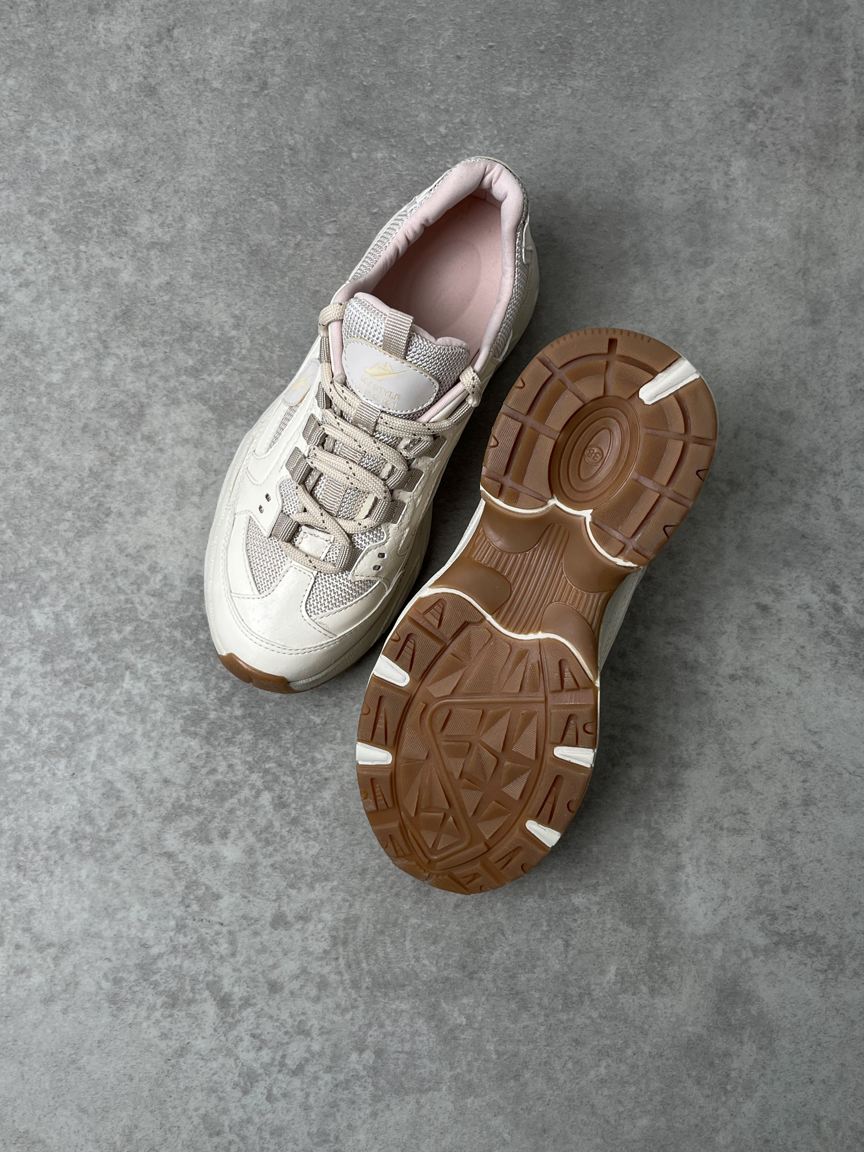 Krem Kalın Tabanlı Sneaker