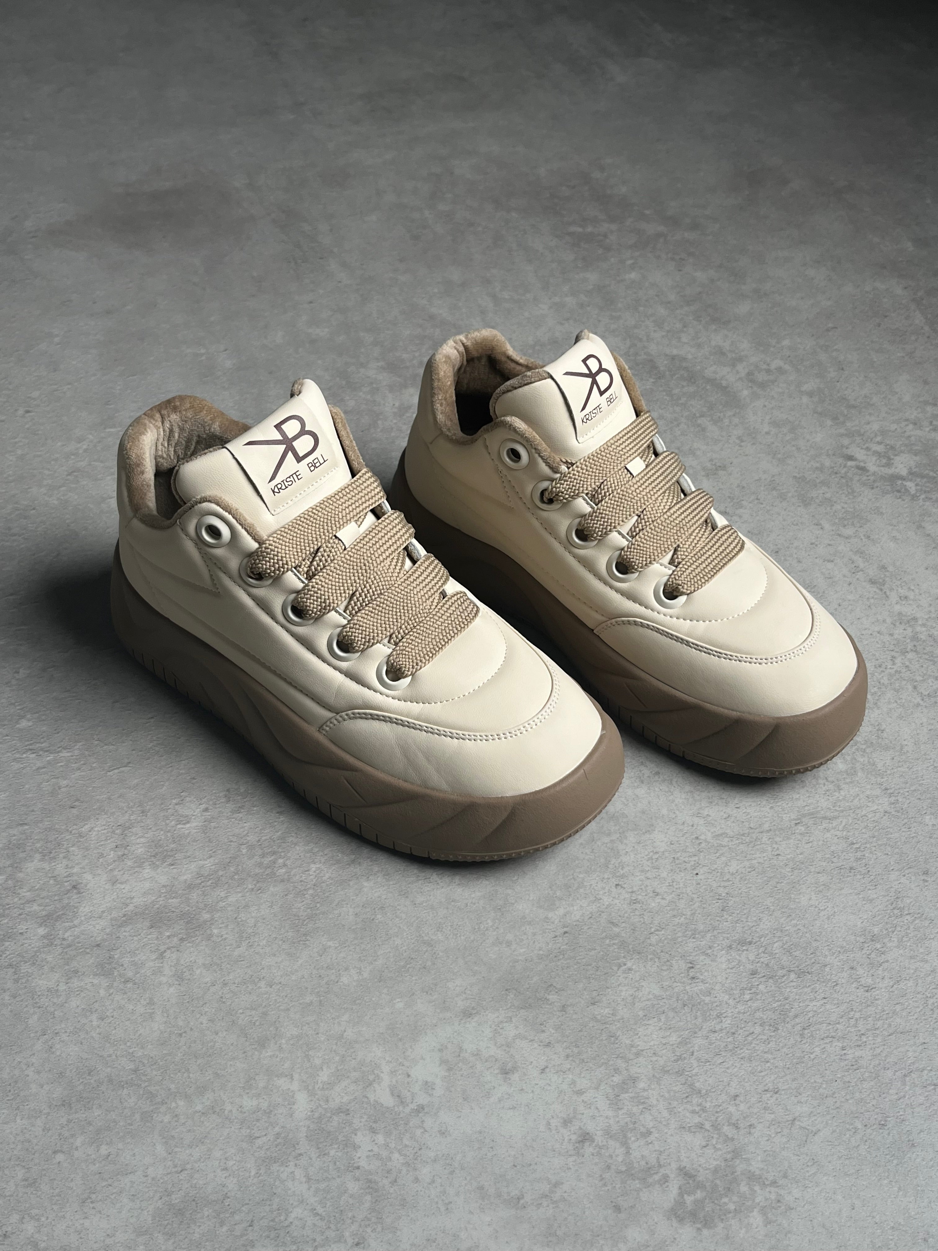 Bej Kürklü Kalın Taban Sneaker