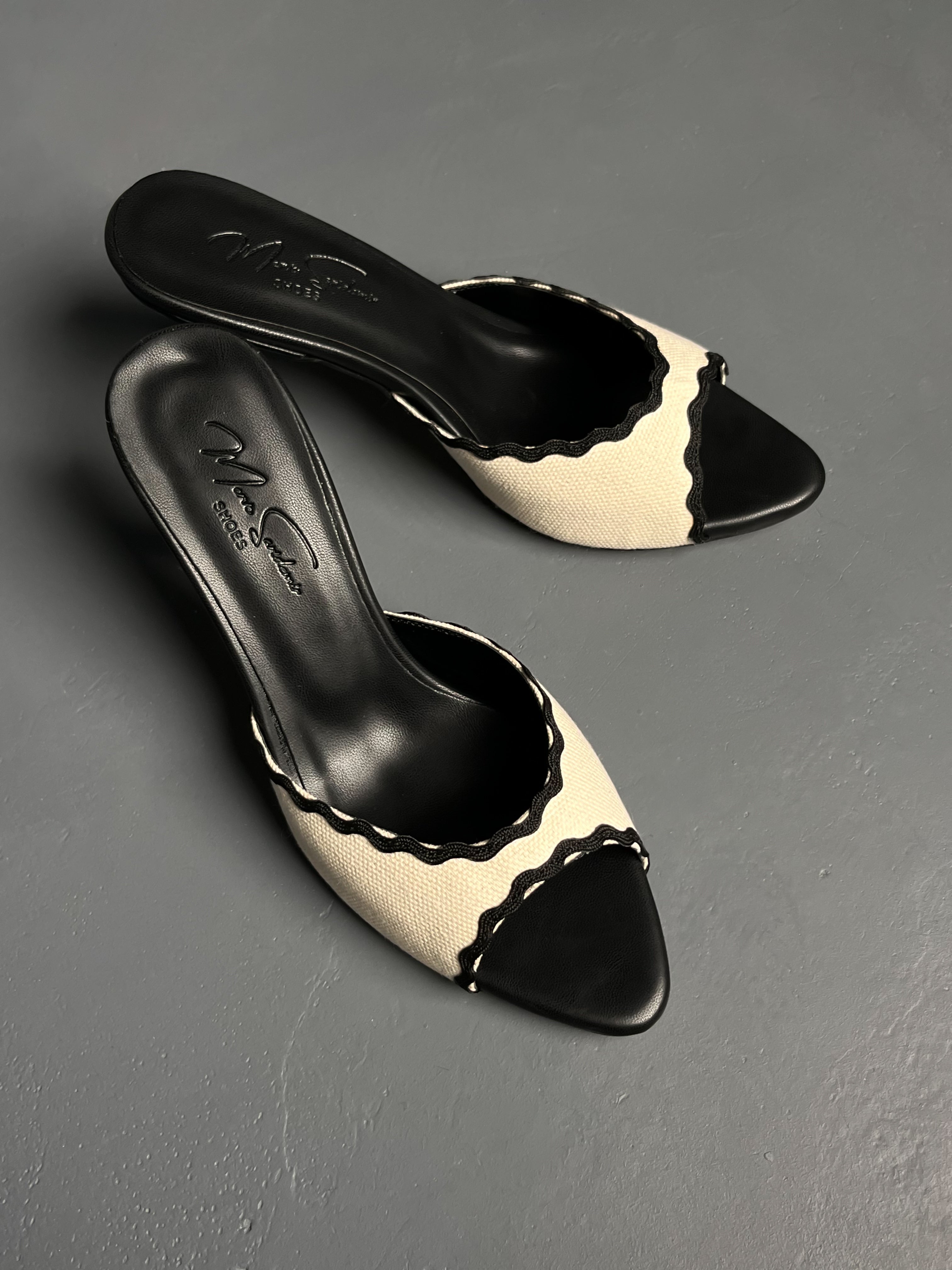 Krem-Siyah Detaylı Keten Topuklu Terlik