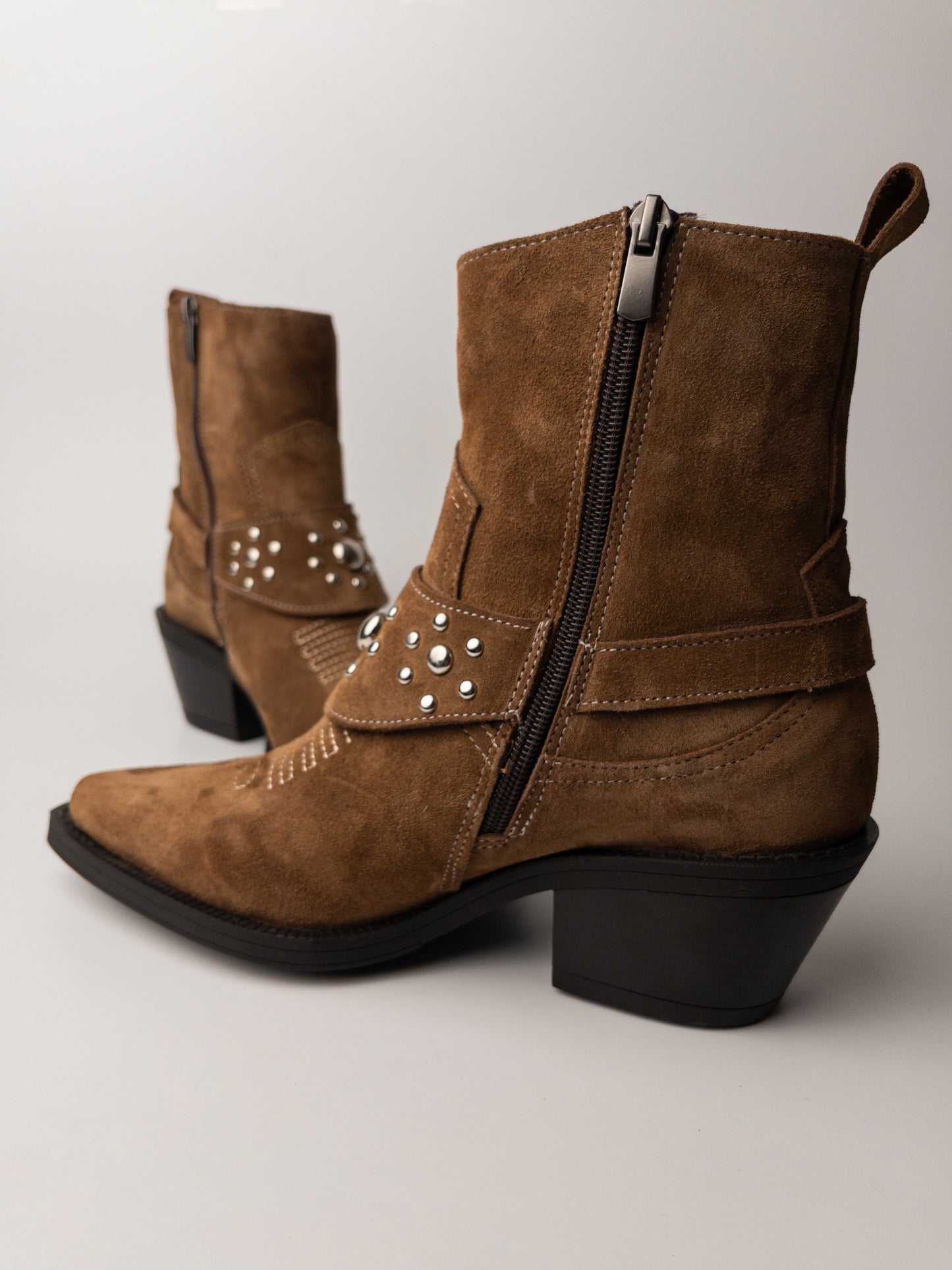 Camel Kürklü Hakiki Deri Western Bot – Stud Detaylı