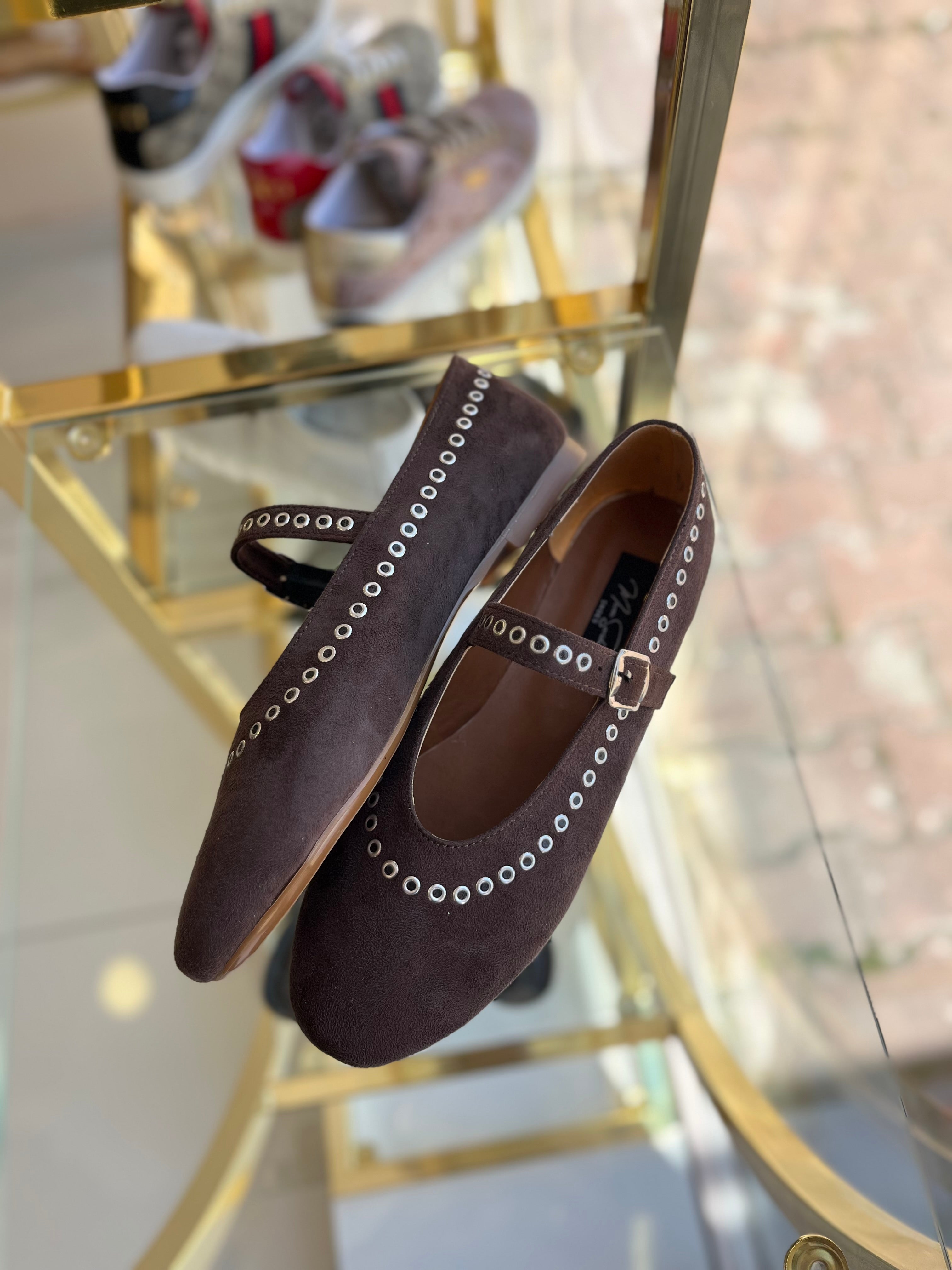 Acı kahve süet drop detay babet