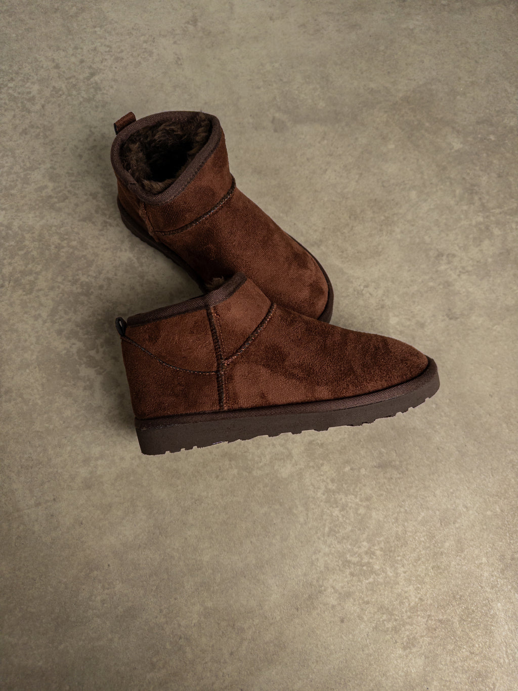 Acı Kahve İnce Taban Peluş Bot