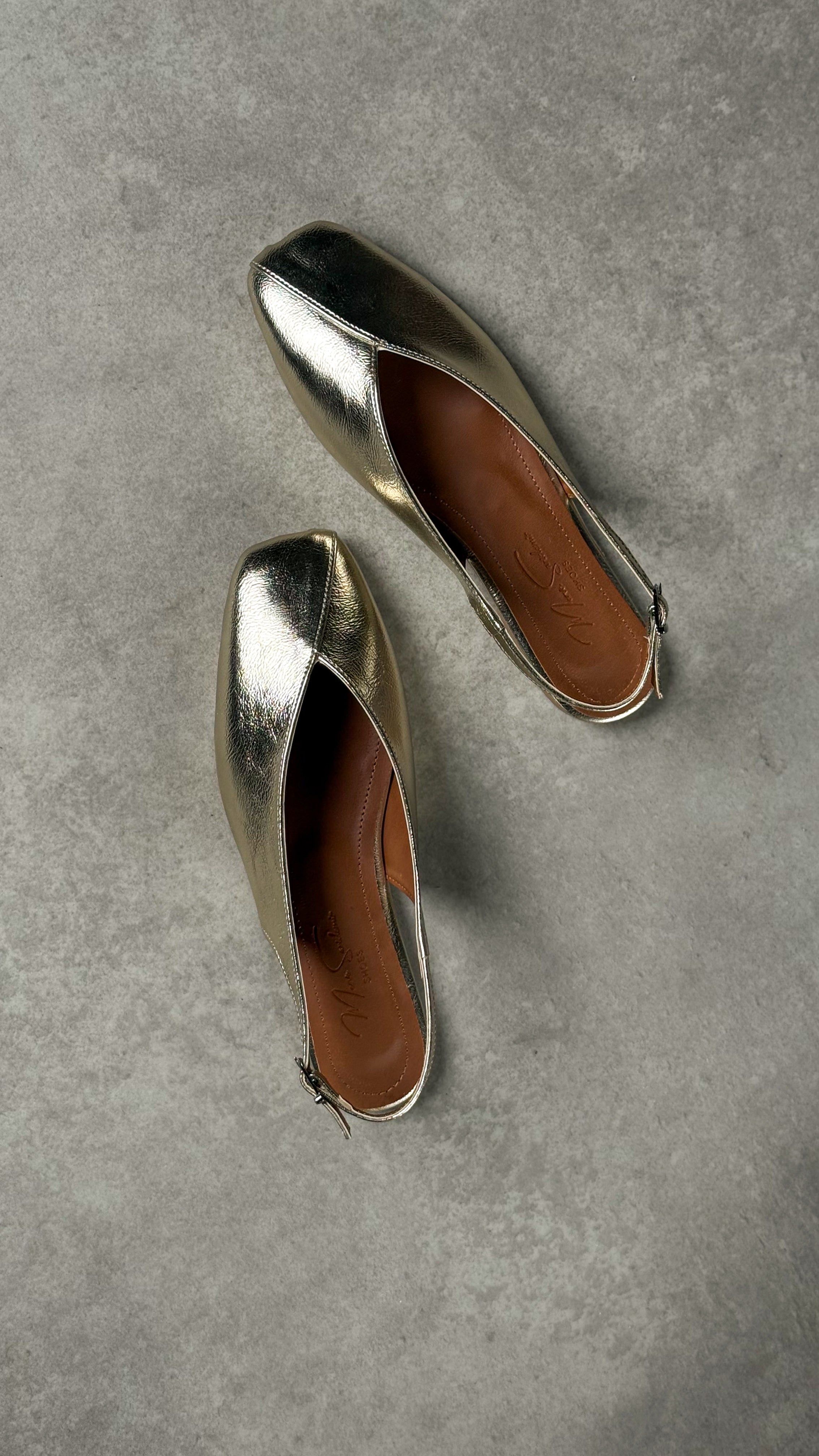 Gold Slingback Babet