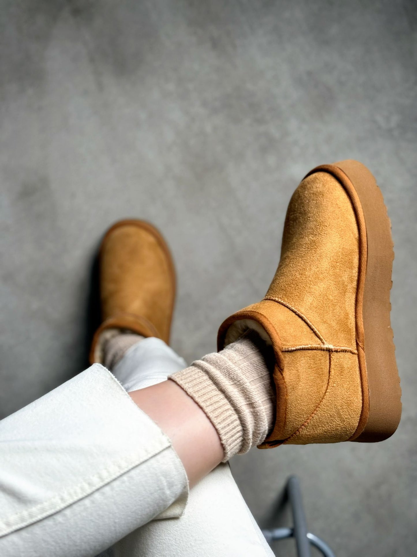 Taba Süet Kürklü Kısa Bot