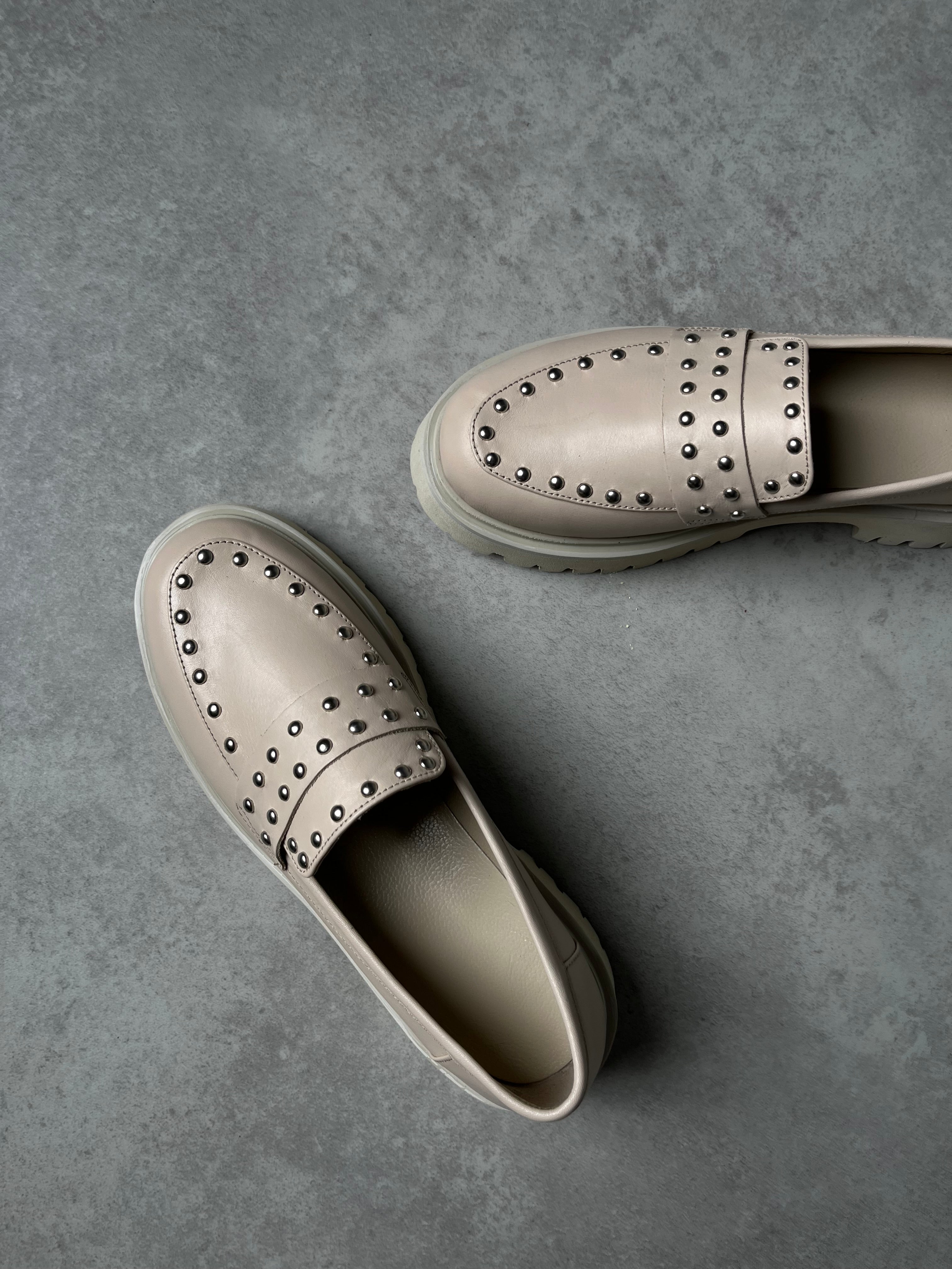 Krem Deri Loafer – Trok Detaylı