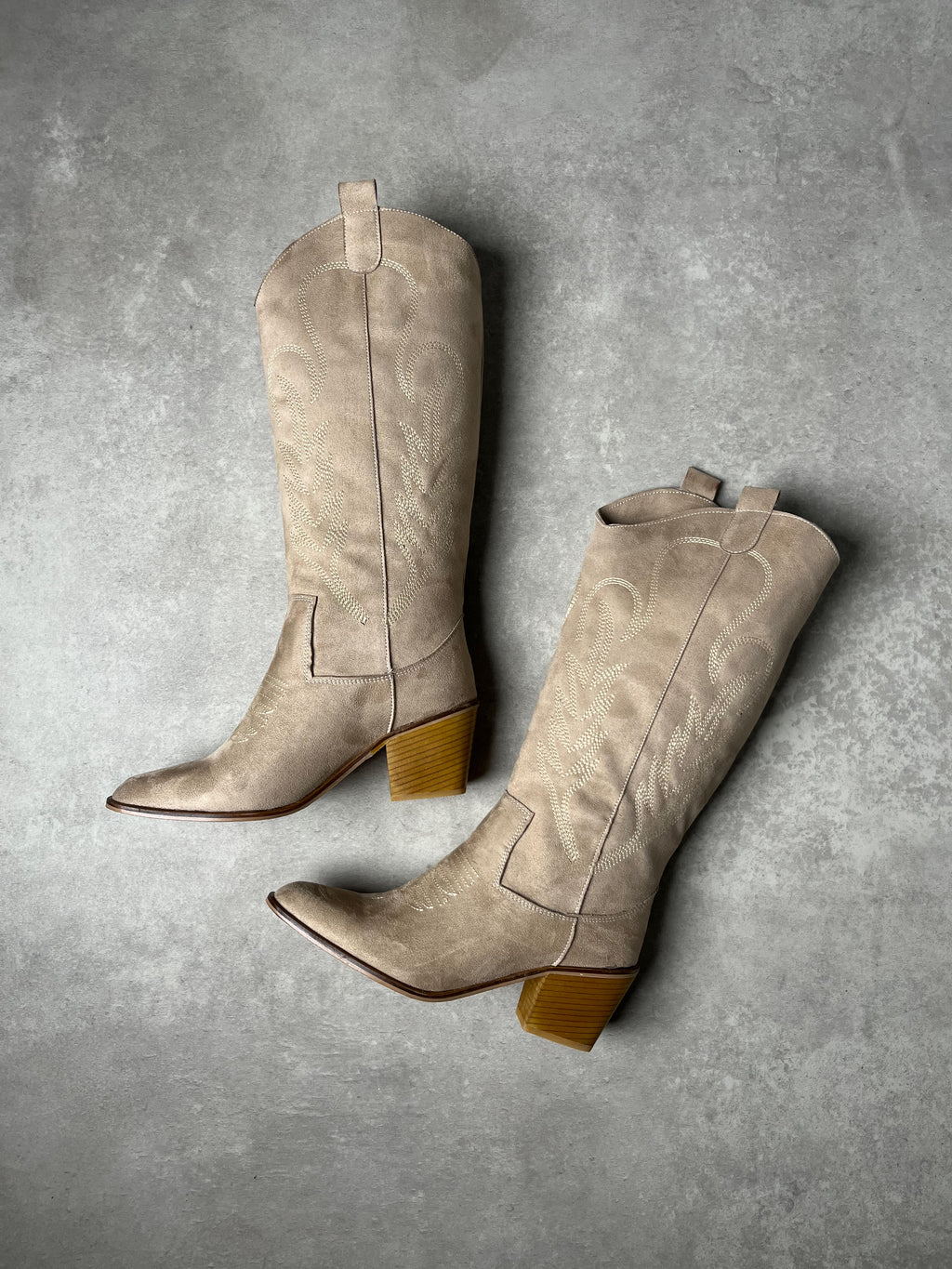 Vizon Süet Western Topuklu Çizme