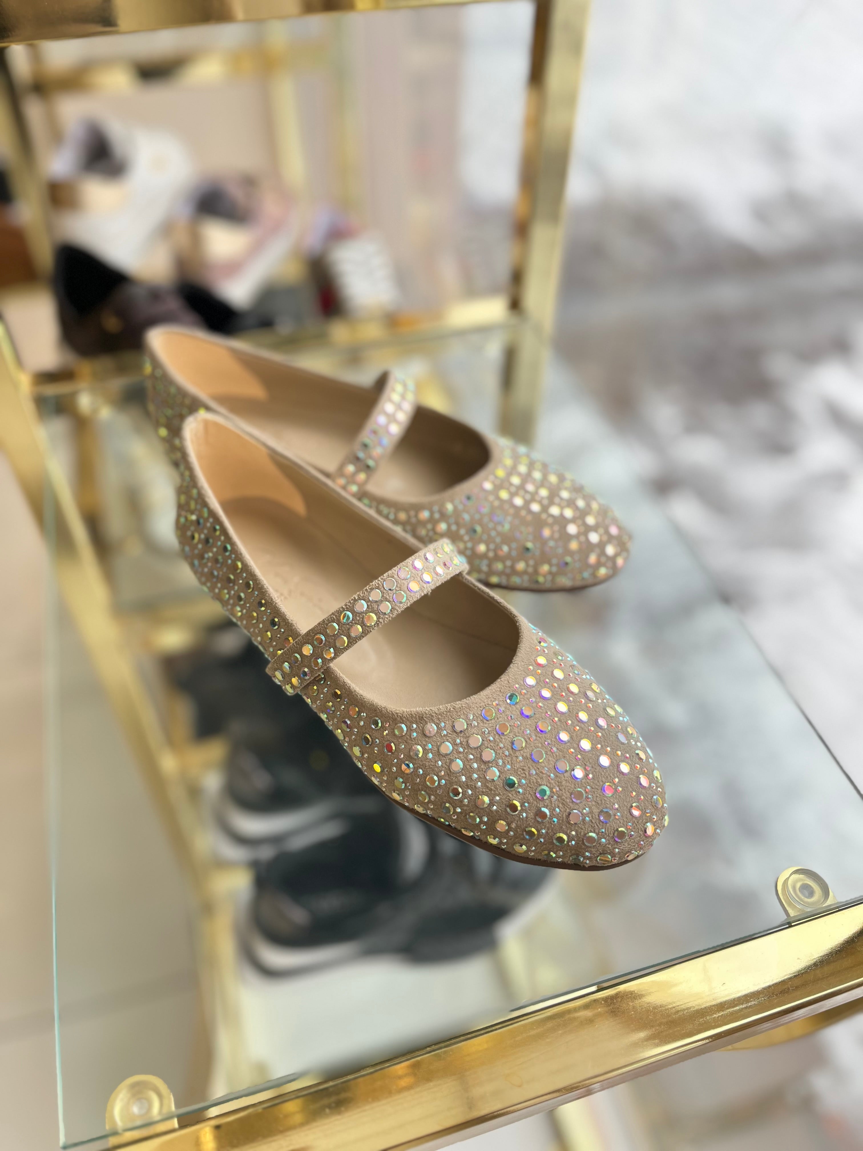 Bej taş detaylı babet