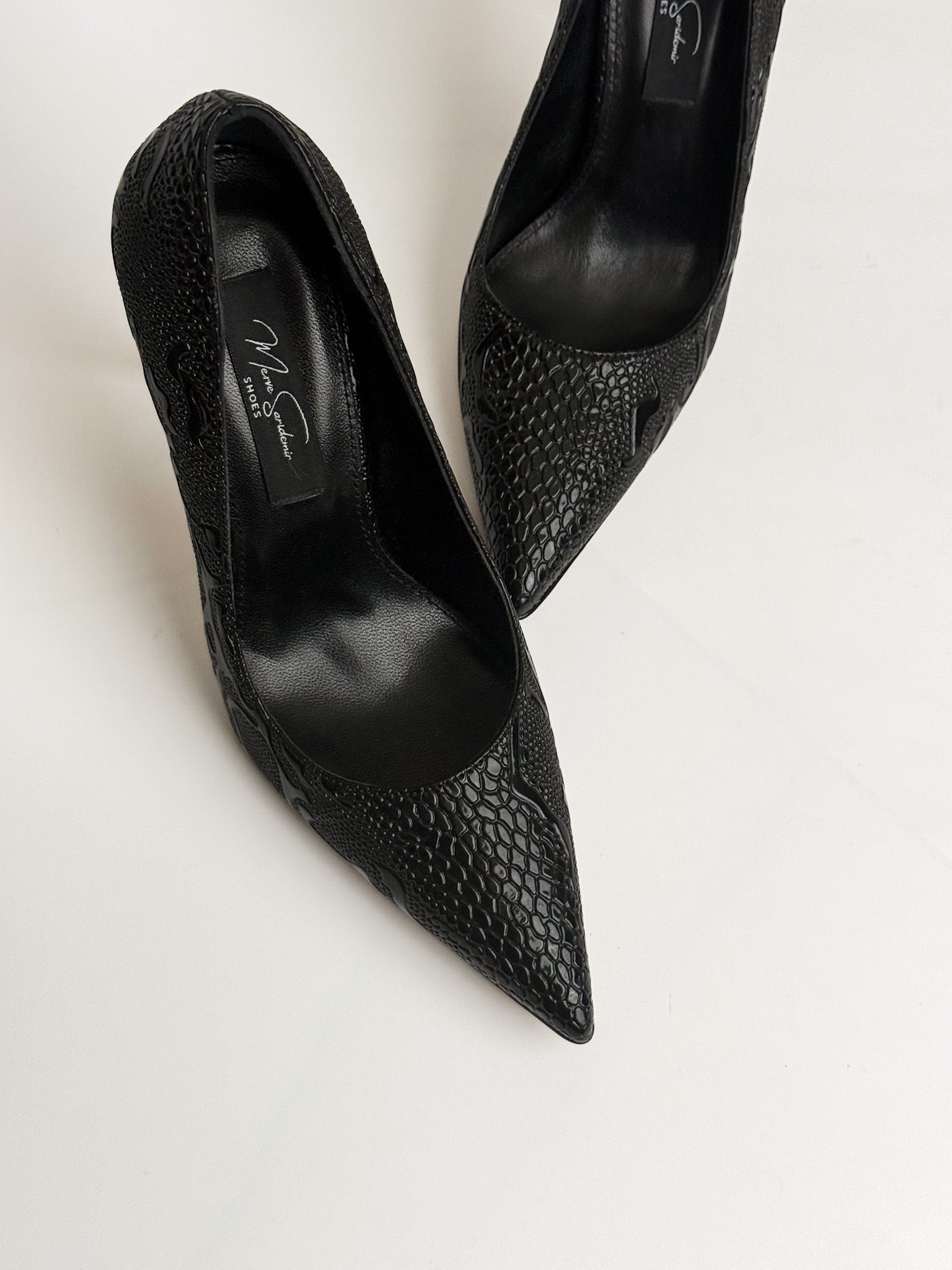 Siyah Özel Dokulu Stiletto – 10 cm Topuk