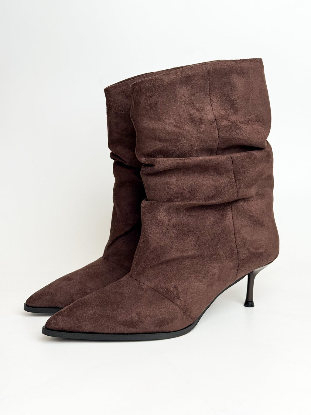 Acı Kahve Süet Büzgülü Bot