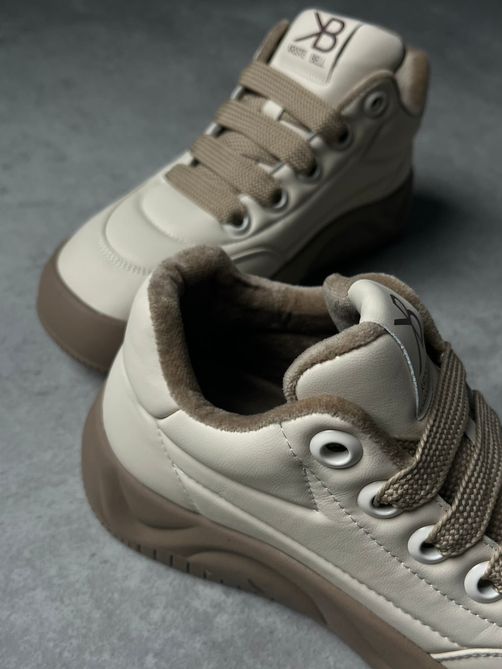 Bej Kürklü Kalın Taban Sneaker