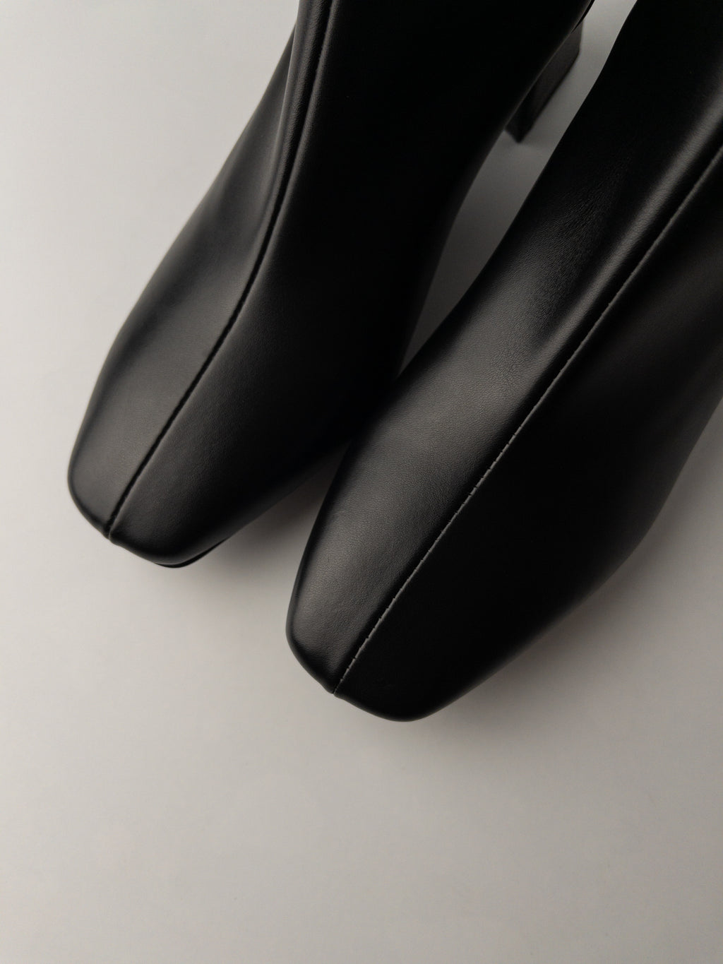 Siyah Streç Küt Burun Bot – 5 cm Topuk