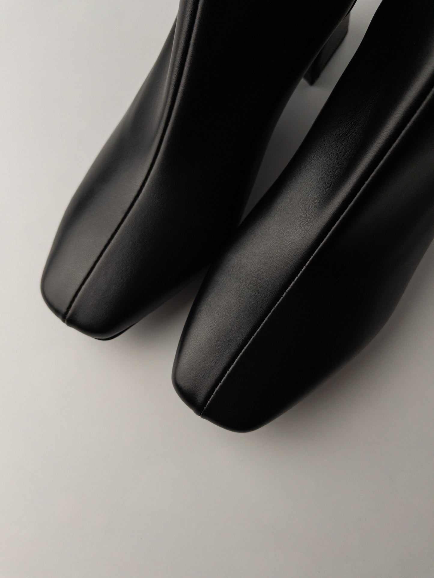 Siyah Streç Küt Burun Bot – 5 cm Topuk