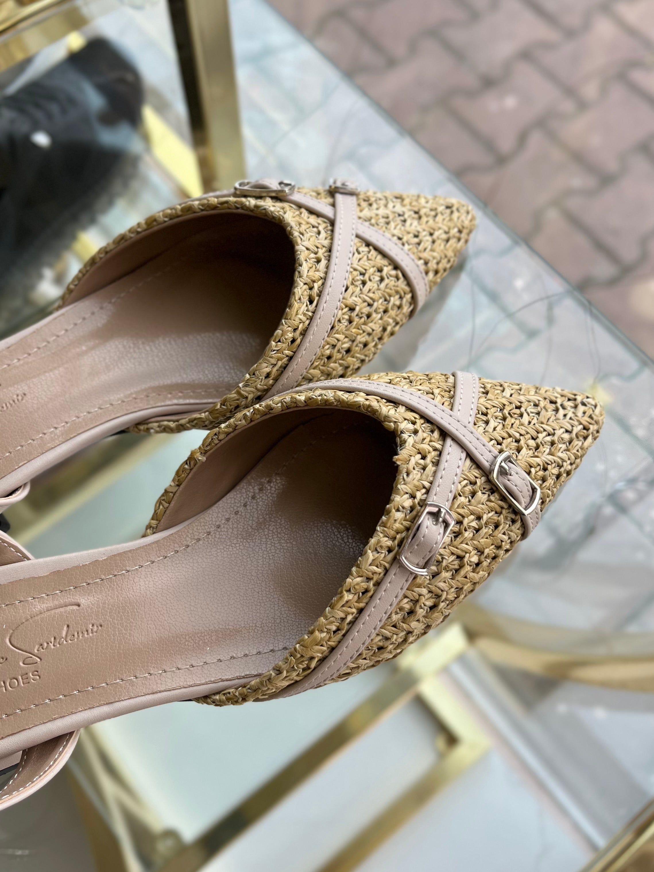 Hasır kemer detaylı topuklu ayakkabı