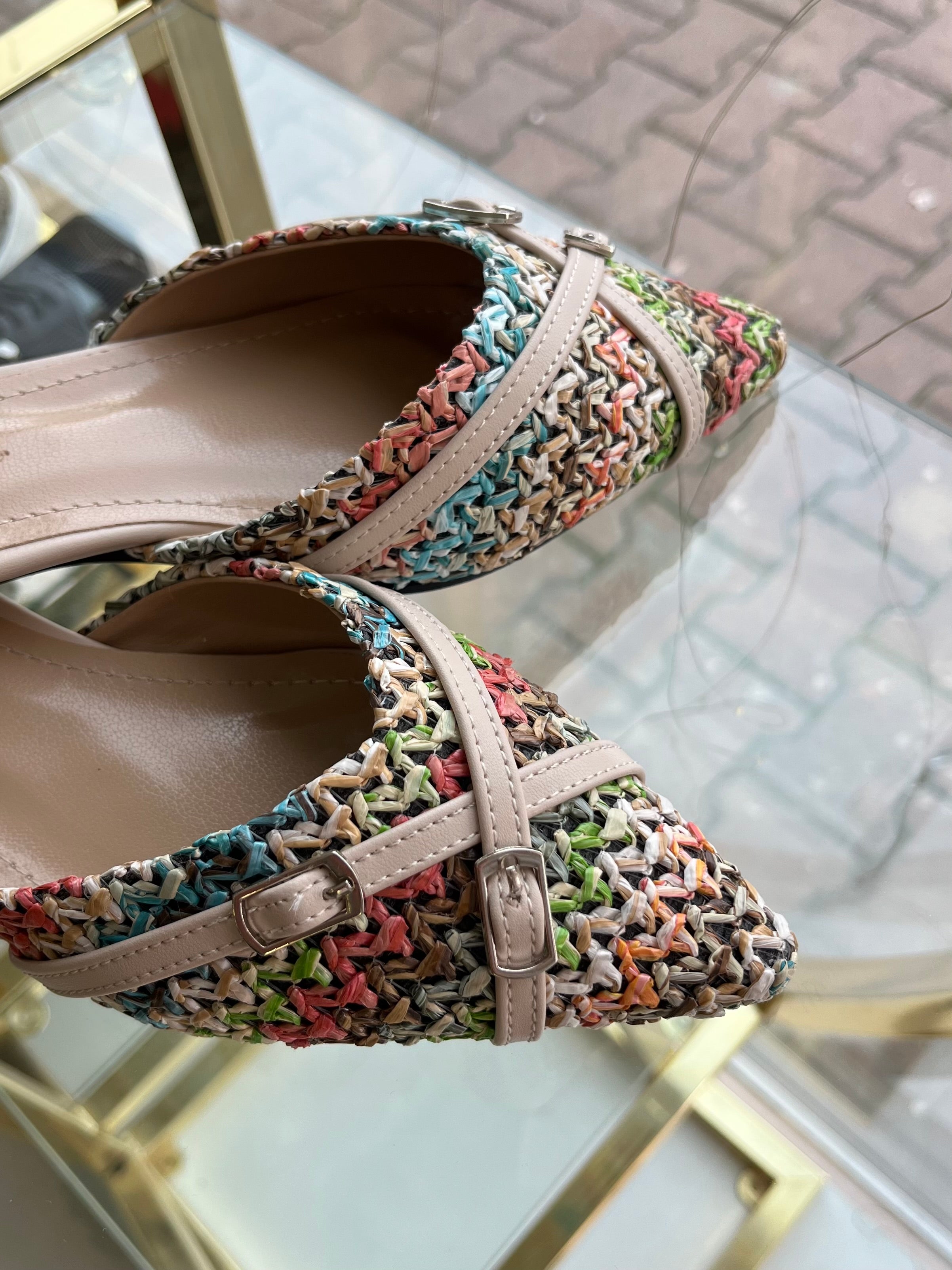 Hasır kemer detaylı topuklu ayakkabı