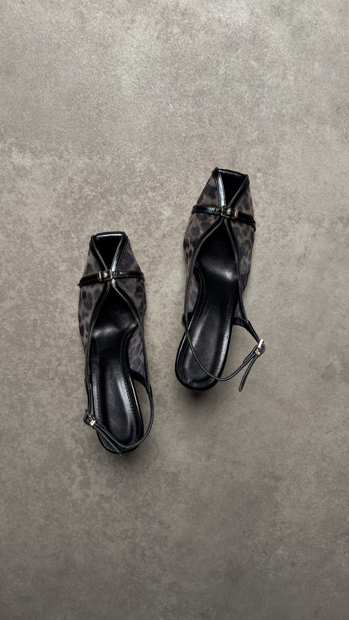 Leopar Desenli Tokalı Slingback Kare Burun Ayakkabı