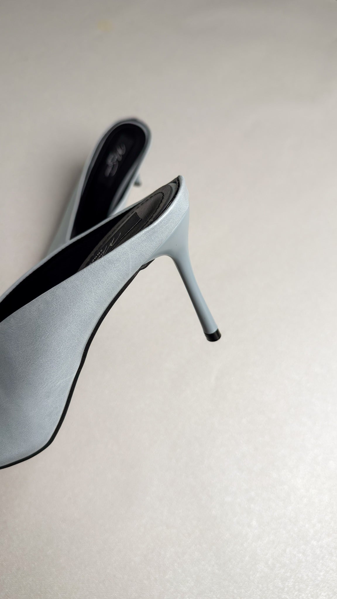 Buz Mavi Peep Toe İnce Topuklu Terlik