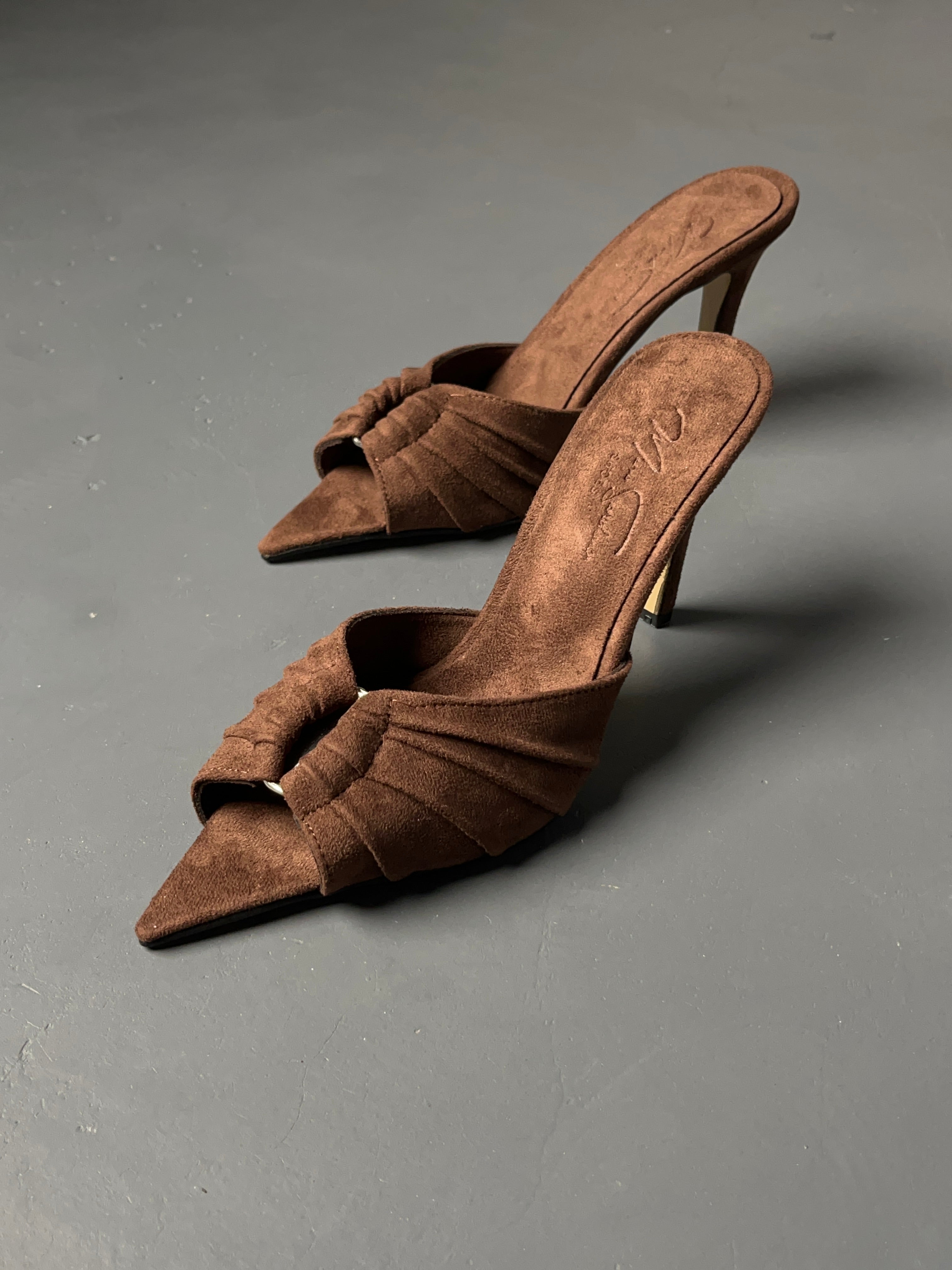 Acı Kahve Süet İnce Topuklu Terlik