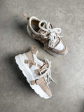 Bej kontrast detaylı sneaker 1