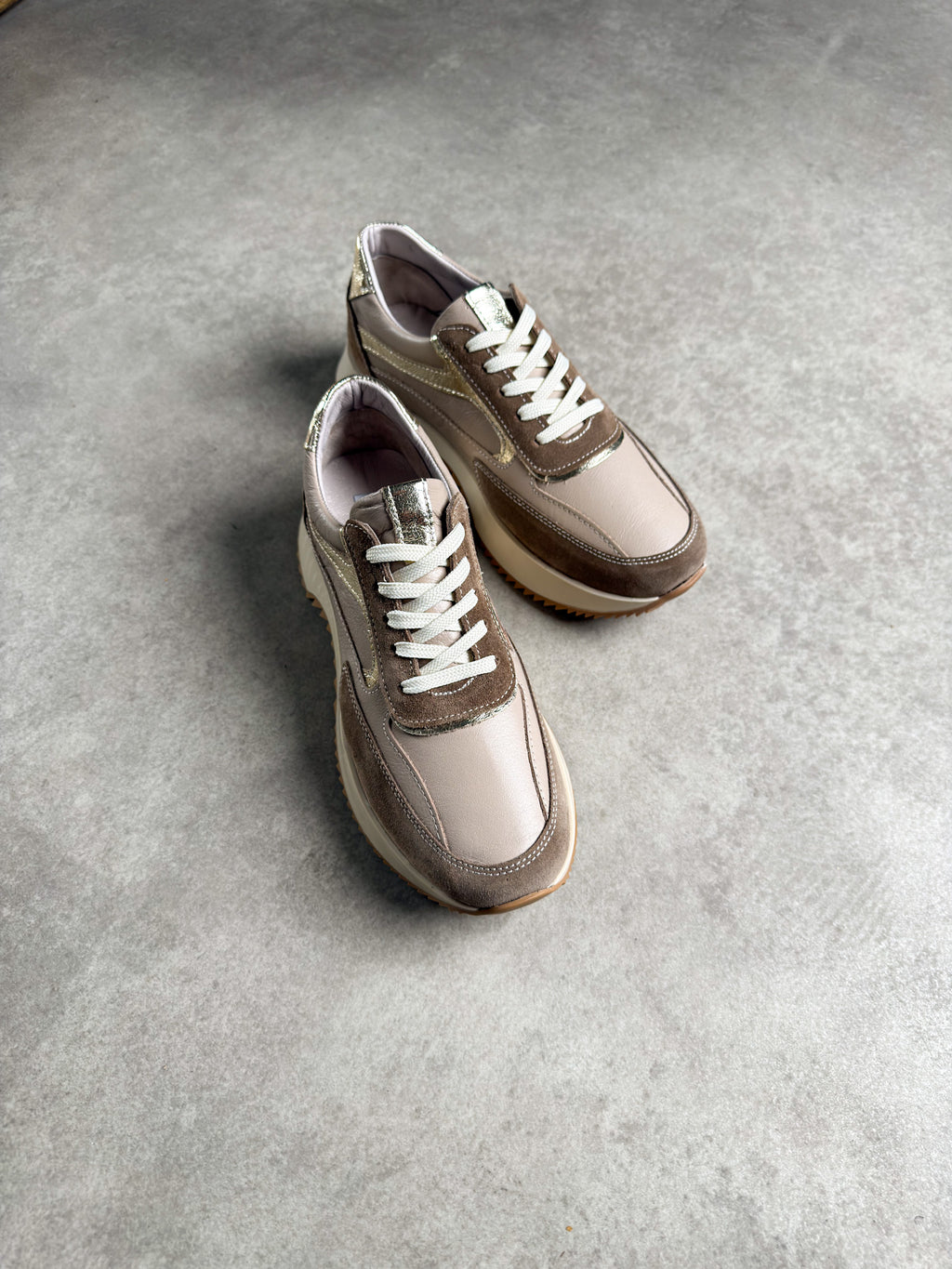 Vizon bej gold detaylı gerçek deri sneaker 2