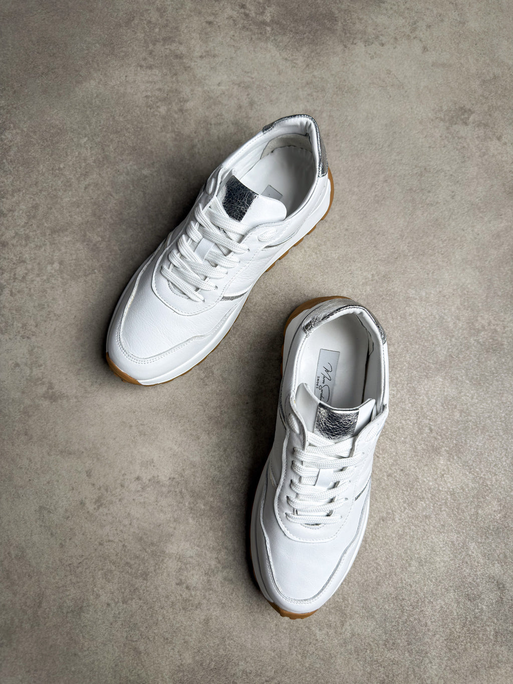 Beyaz gümüş detaylı deri sneaker 3