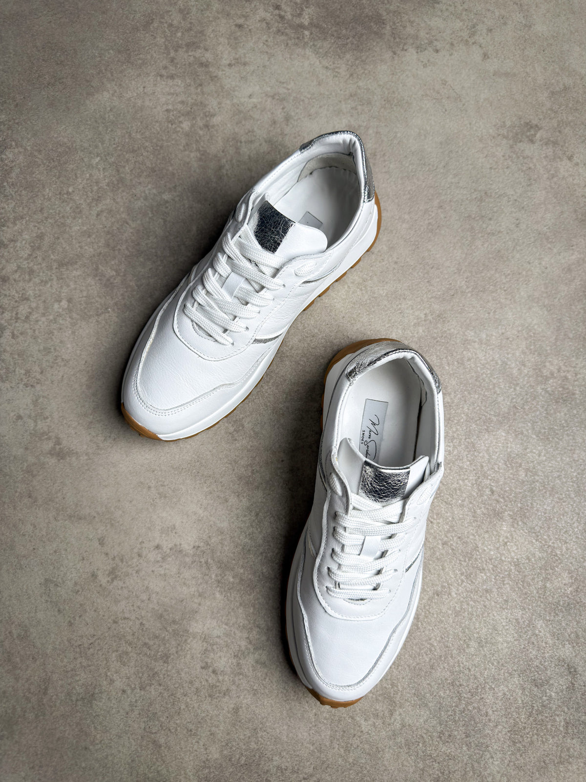 Beyaz gümüş detaylı deri sneaker 3